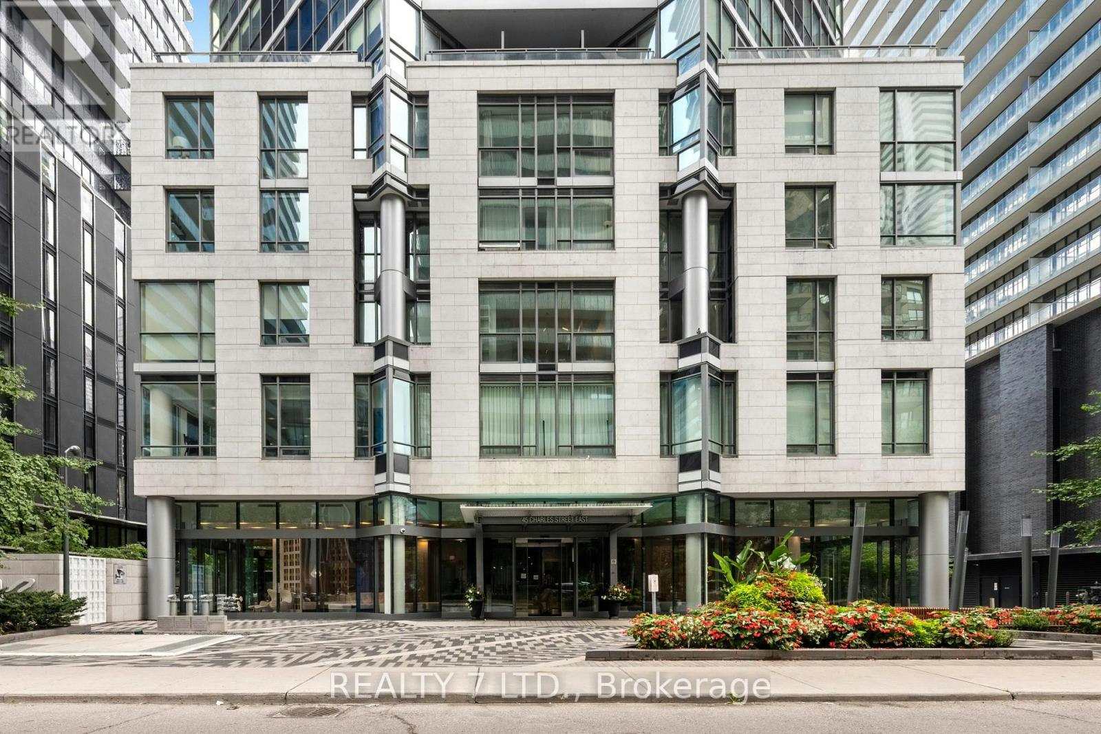 1808-45 Charles Street E, Toronto, ON, M4Y 0B8 - 3