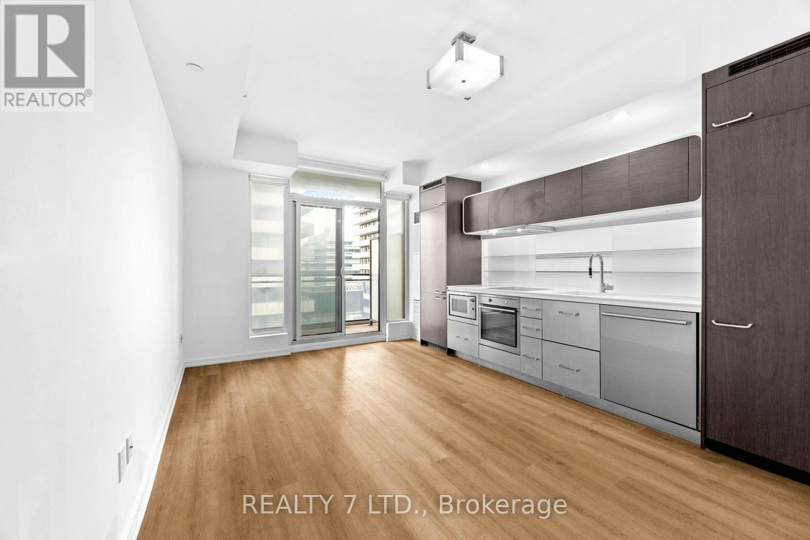 1808-45 Charles Street E, Toronto, ON, M4Y 0B8 - 12