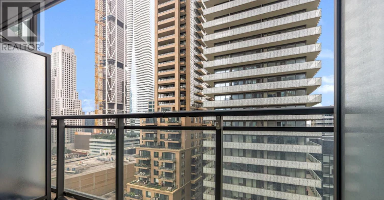 1808-45 Charles Street E, Toronto, ON, M4Y 0B8 - 25