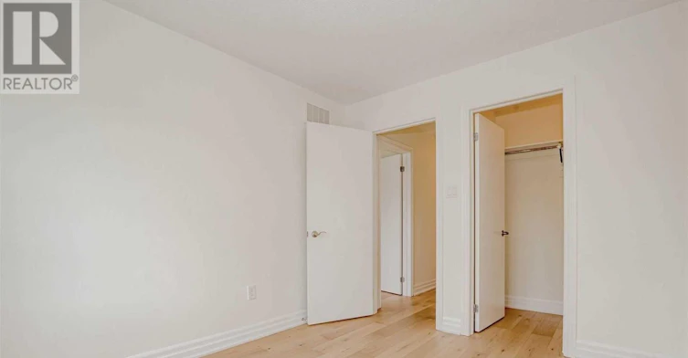 1 Catkins Crescent, Whitby, ON, L1R 3A2 - 27