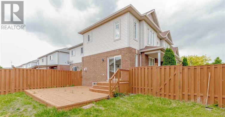 1 Catkins Crescent, Whitby, ON, L1R 3A2 - 38