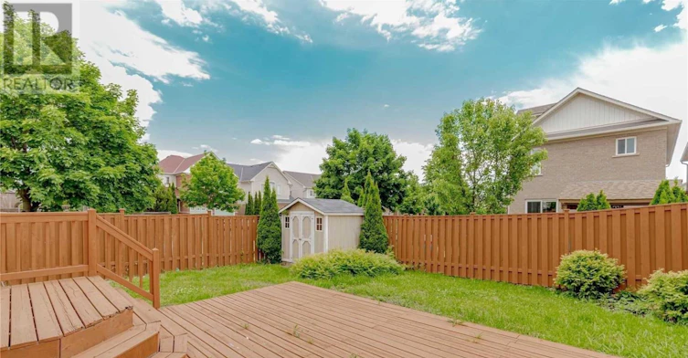 1 Catkins Crescent, Whitby, ON, L1R 3A2 - 39
