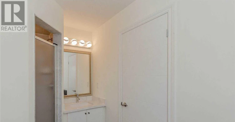 1 Catkins Crescent, Whitby, ON, L1R 3A2 - 22