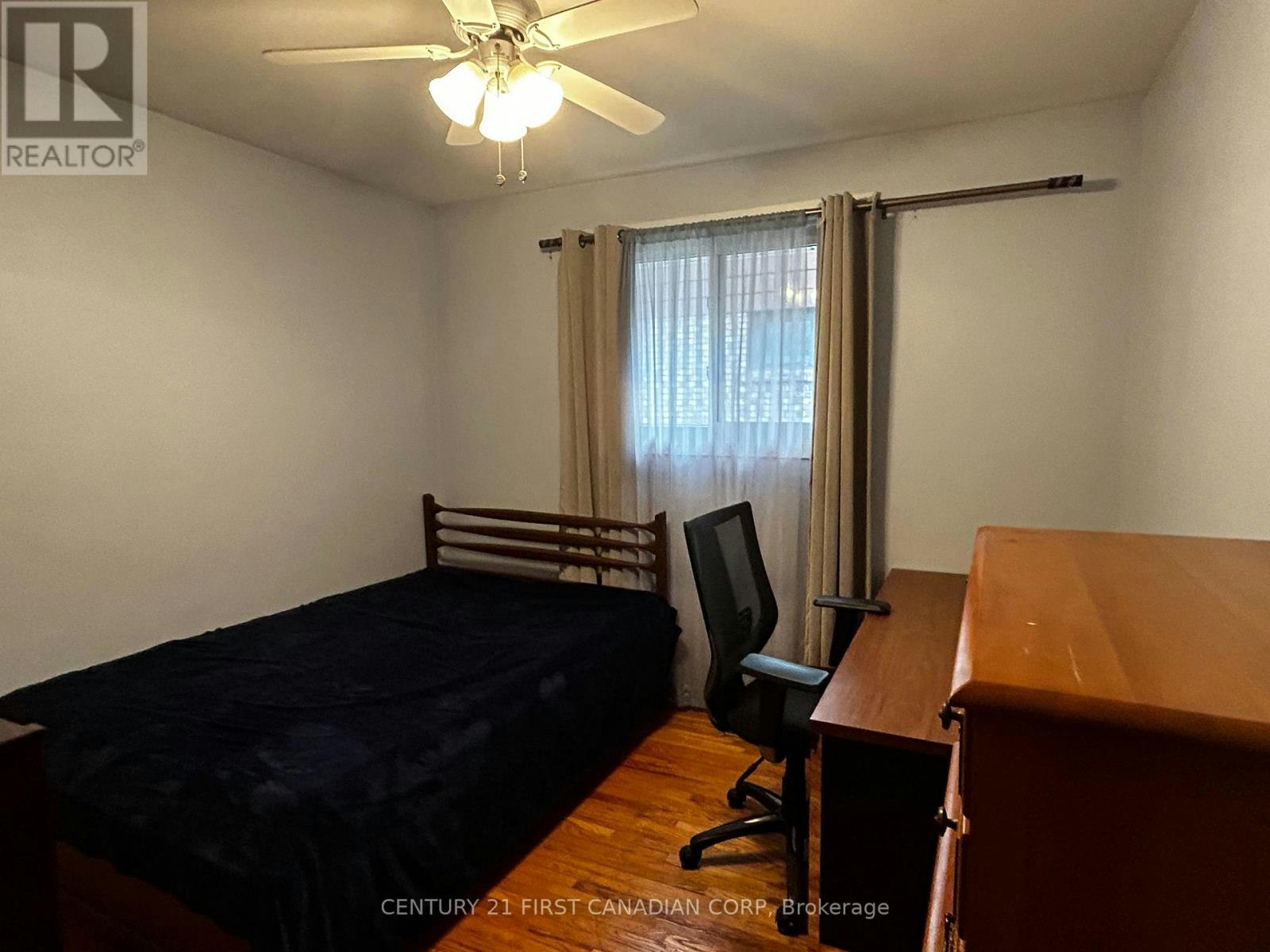 ROOM 1-460 Castlegrove Boulevard, London, ON, N6G 1K8 - 9
