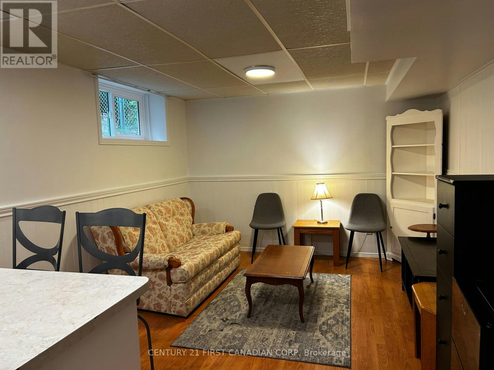 ROOM 2-460 Castlegrove Boulevard, London, ON, N6G 1K8 - 15