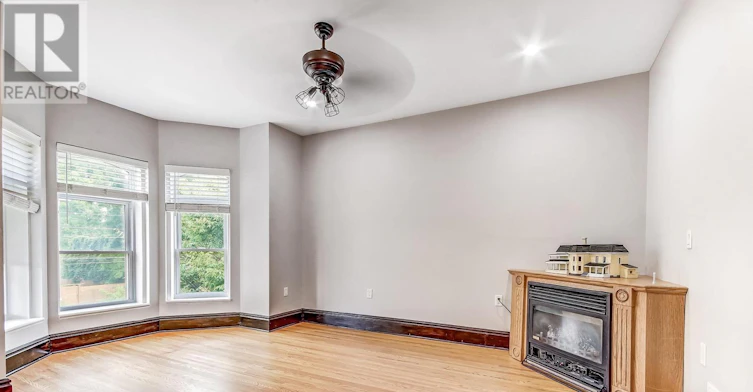 33 1/2-33 1/2st George Street, St. Thomas, ON, N5P 2L2 - 4