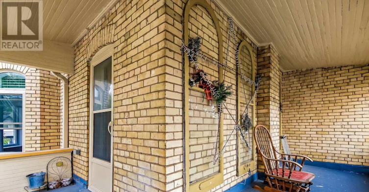 33 1/2-33 1/2st George Street, St. Thomas, ON, N5P 2L2 - 2