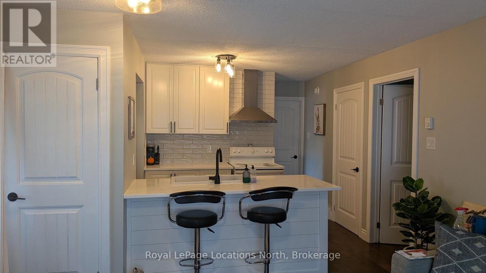 64-19 Dawson Drive, Collingwood, ON, L9Y 3Z5