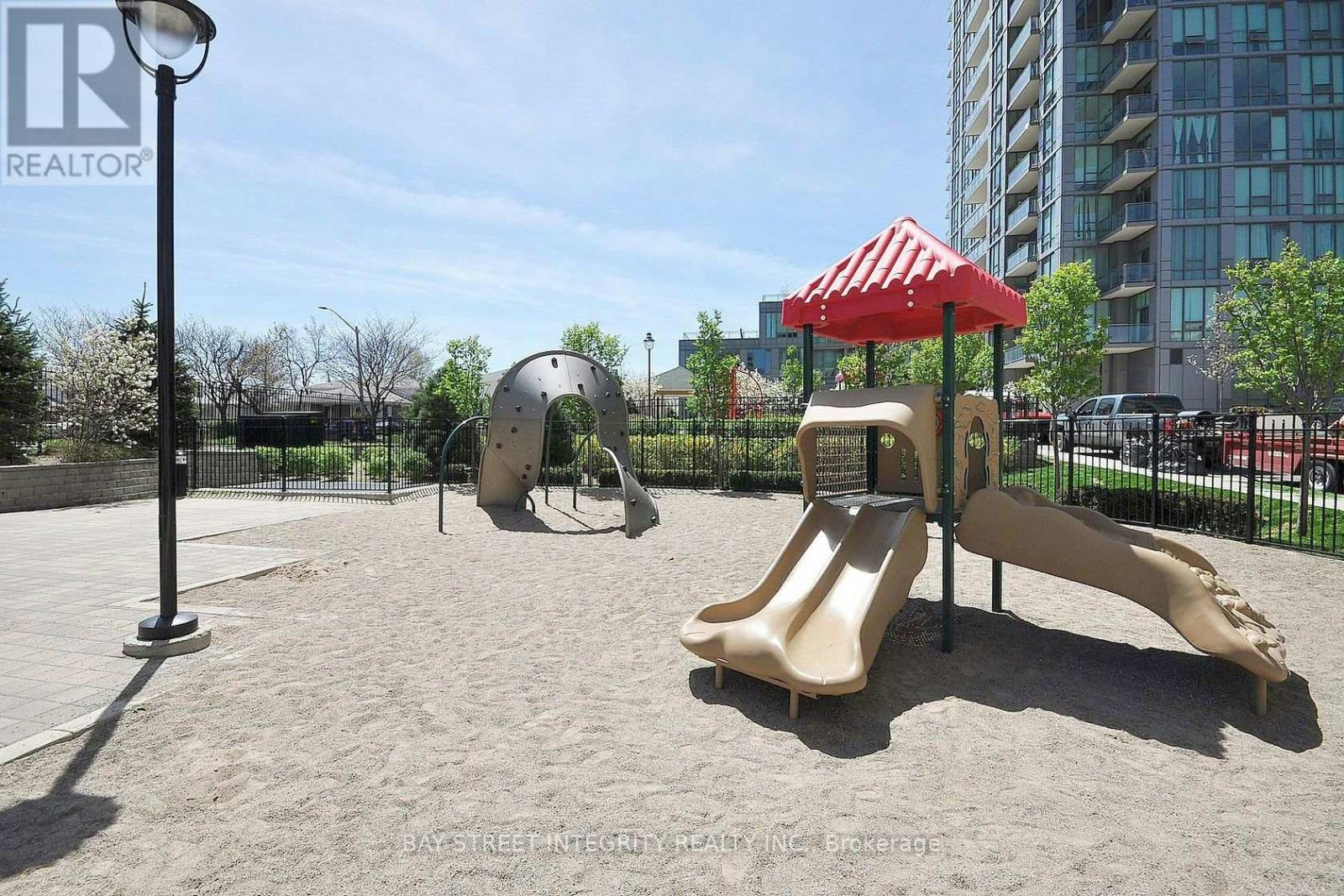 2202-3515 Kariya Drive, Mississauga, ON, L5B 0C1 - 24