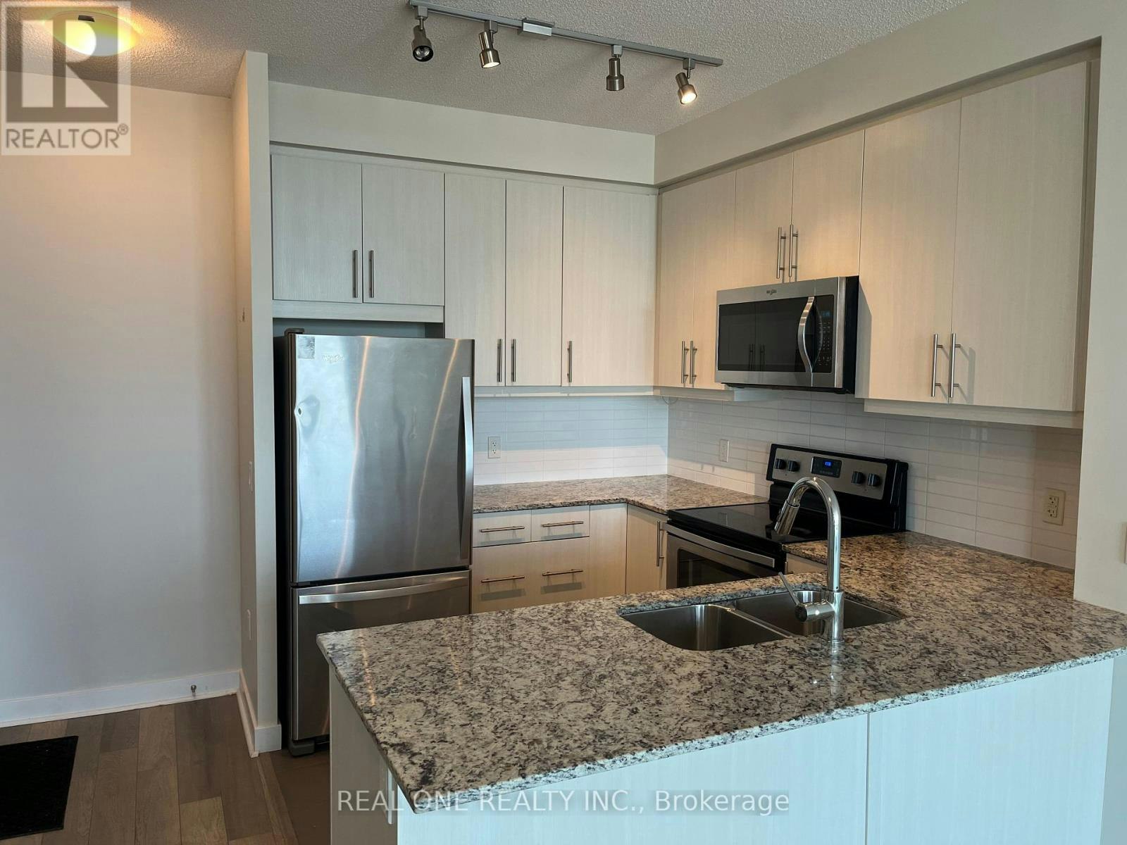 2806-3975 Grand Park Drive, Mississauga, ON, L5B 0K4 - 4