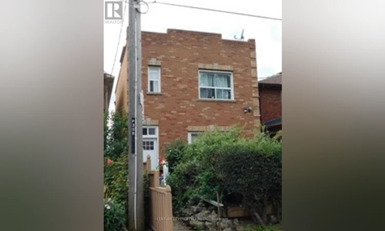 352 Caledonia Road