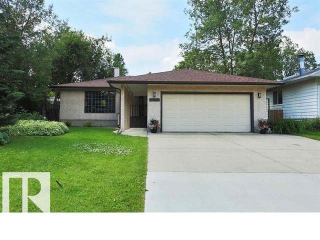 11823 91 Avenue NW, Edmonton, AB, T6G 1B1