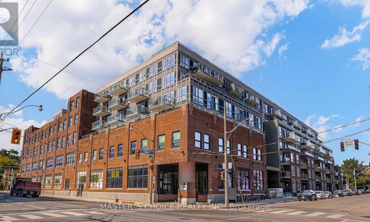 323-150 Logan Avenue