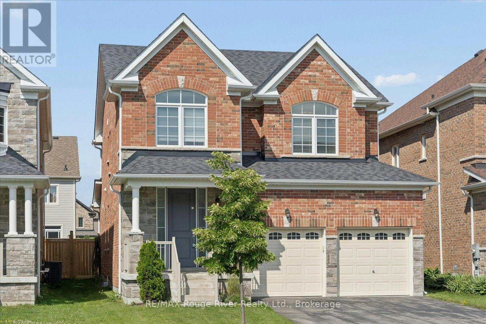 12 Bill Hutchinson Crescent, Clarington, ON, L1C 7E1 - 2