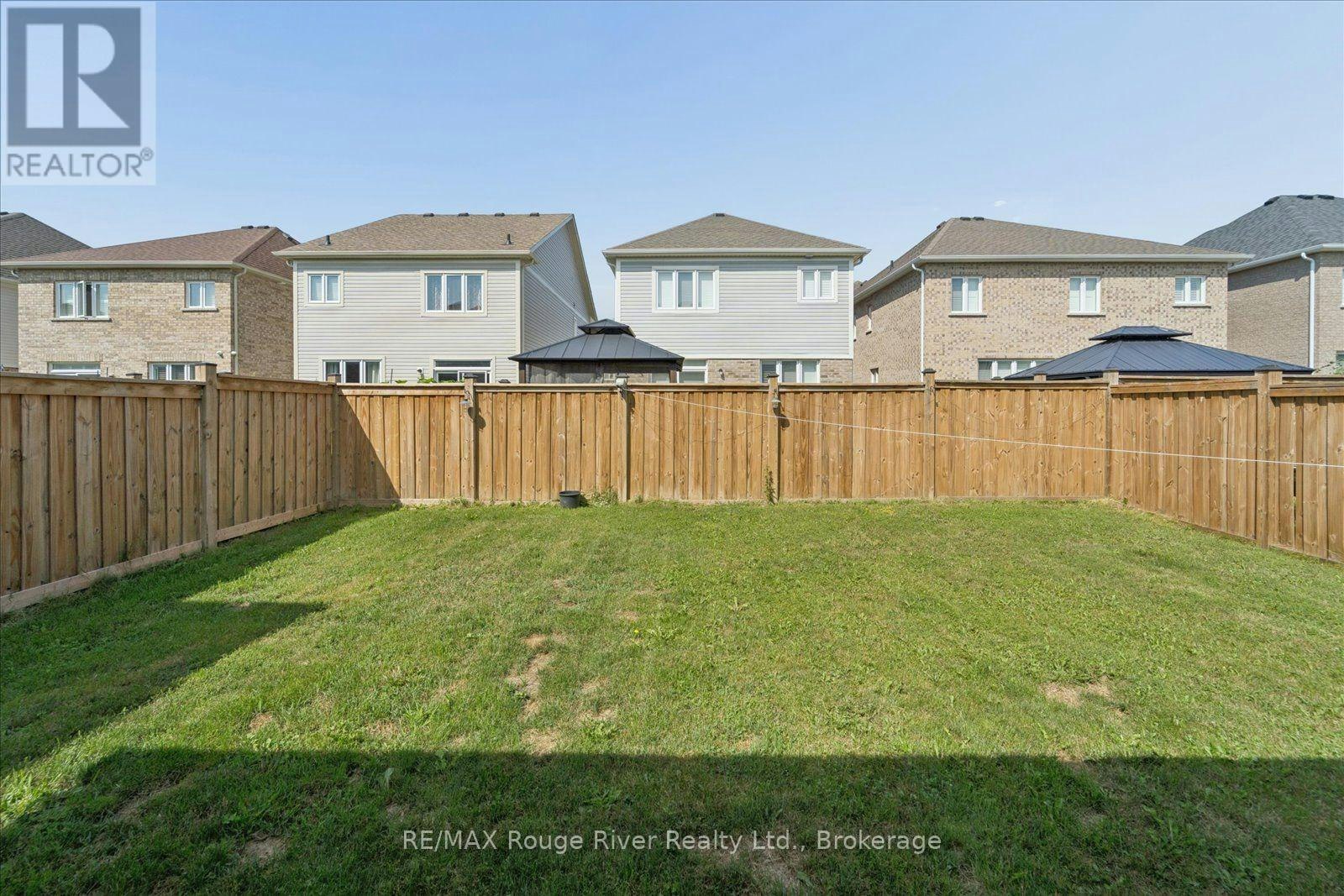 12 Bill Hutchinson Crescent, Clarington, ON, L1C 7E1 - 50