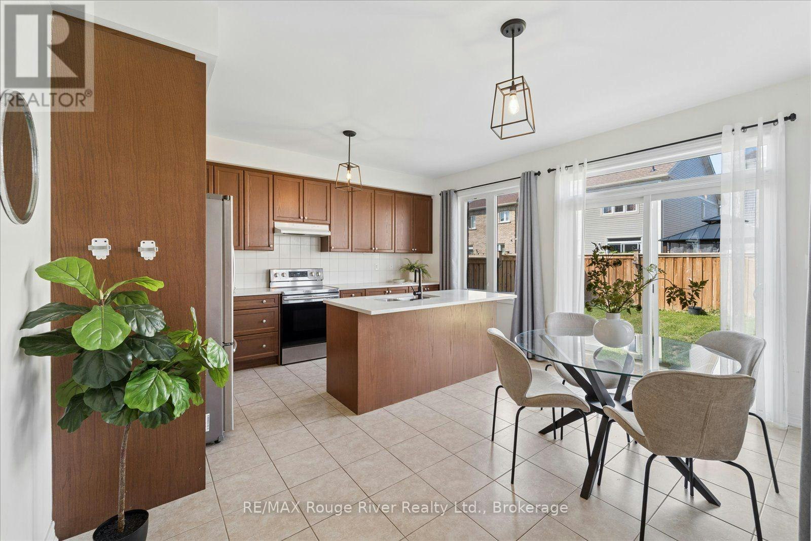 12 Bill Hutchinson Crescent, Clarington, ON, L1C 7E1 - 20