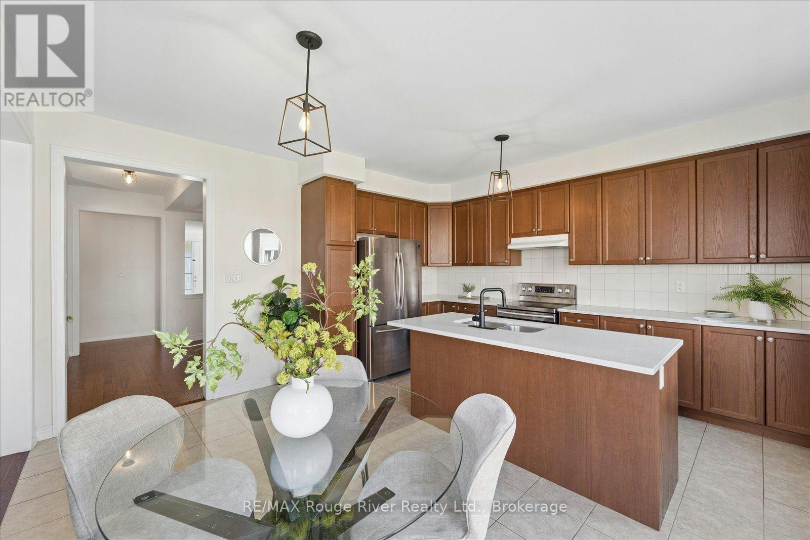 12 Bill Hutchinson Crescent, Clarington, ON, L1C 7E1 - 26