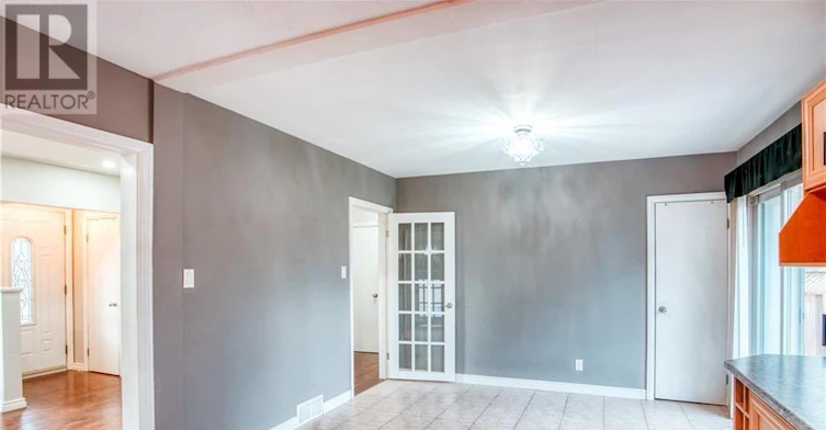 14 Graham Crescent, London, ON, N5W 4L8 - 10