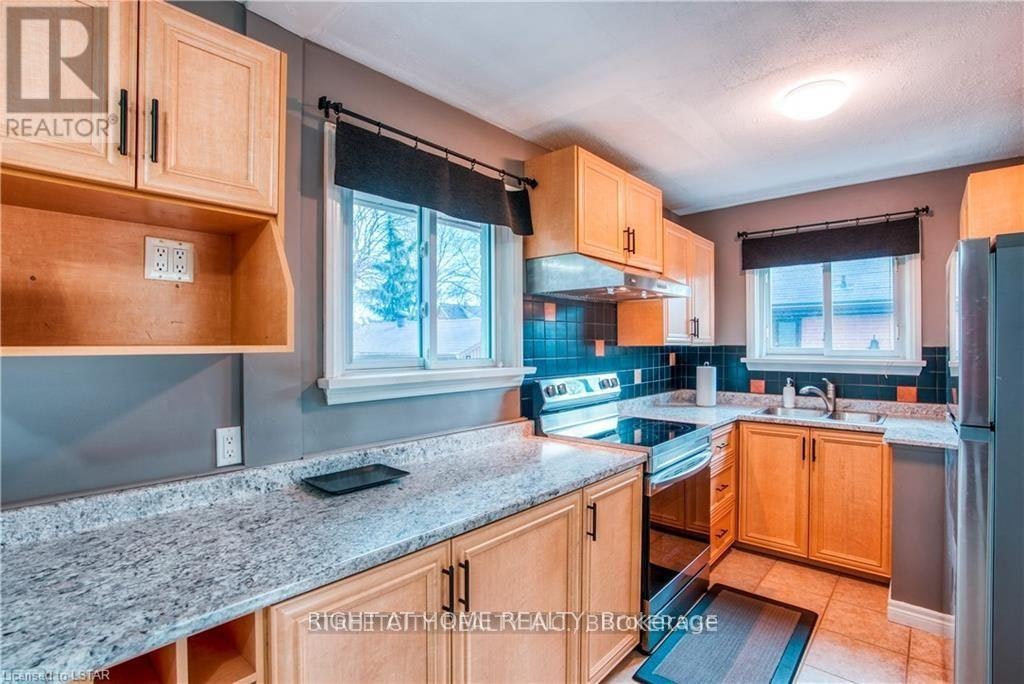 14 Graham Crescent, London, ON, N5W 4L8 - 9
