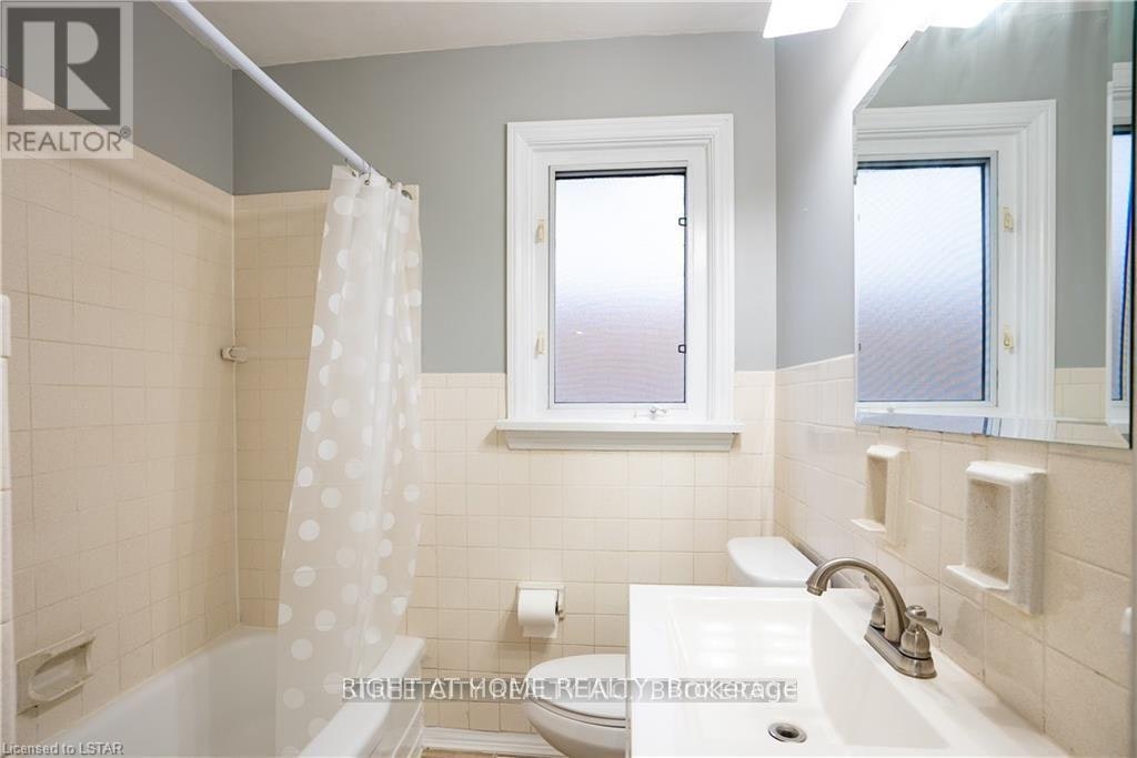 14 Graham Crescent, London, ON, N5W 4L8 - 13