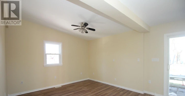UPPER-12 Weston Street, London, ON, N6C 1R1 - 4