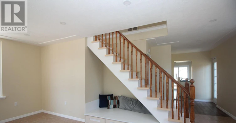 UPPER-12 Weston Street, London, ON, N6C 1R1 - 16
