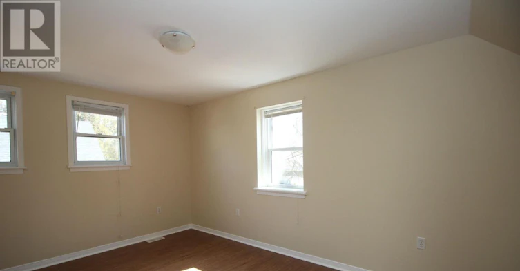 UPPER-12 Weston Street, London, ON, N6C 1R1 - 9