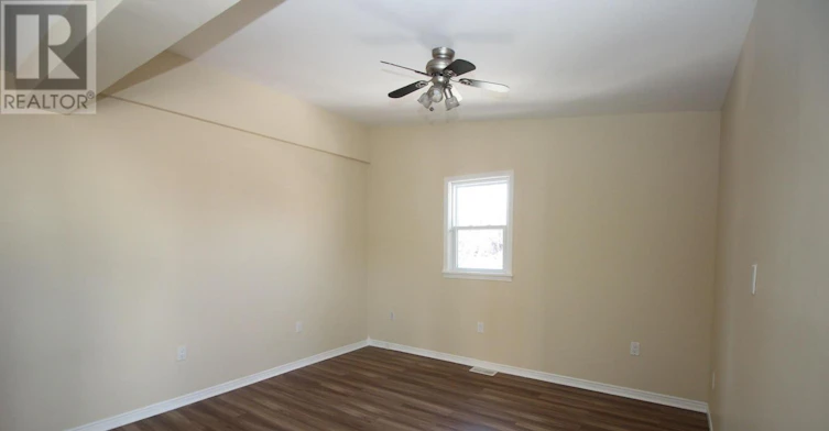 UPPER-12 Weston Street, London, ON, N6C 1R1 - 18