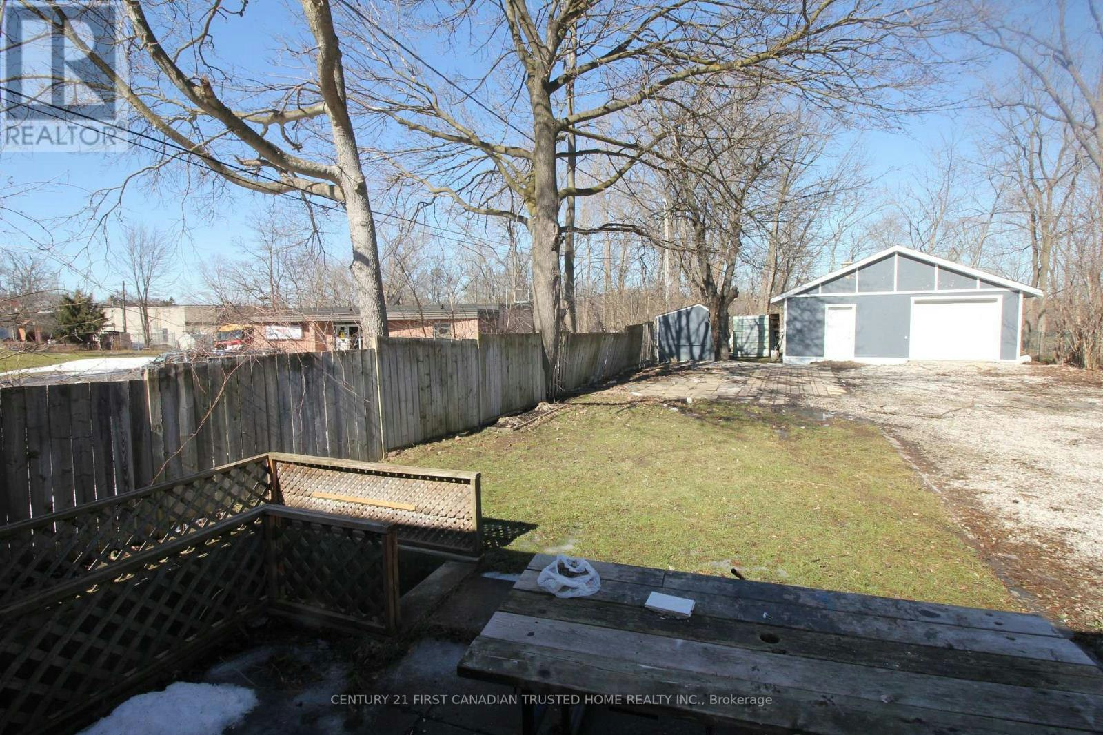 UPPER-12 Weston Street, London, ON, N6C 1R1 - 19