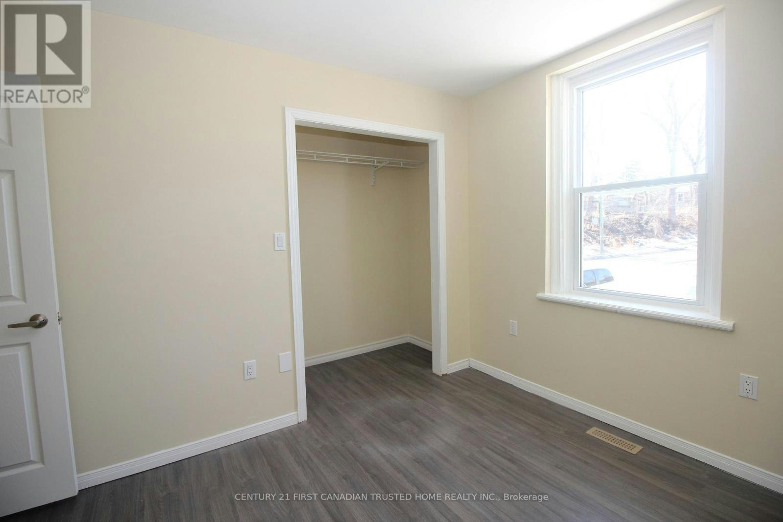 UPPER-12 Weston Street, London, ON, N6C 1R1 - 8
