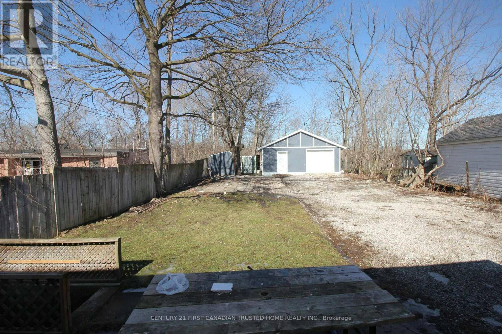 UPPER-12 Weston Street, London, ON, N6C 1R1 - 20