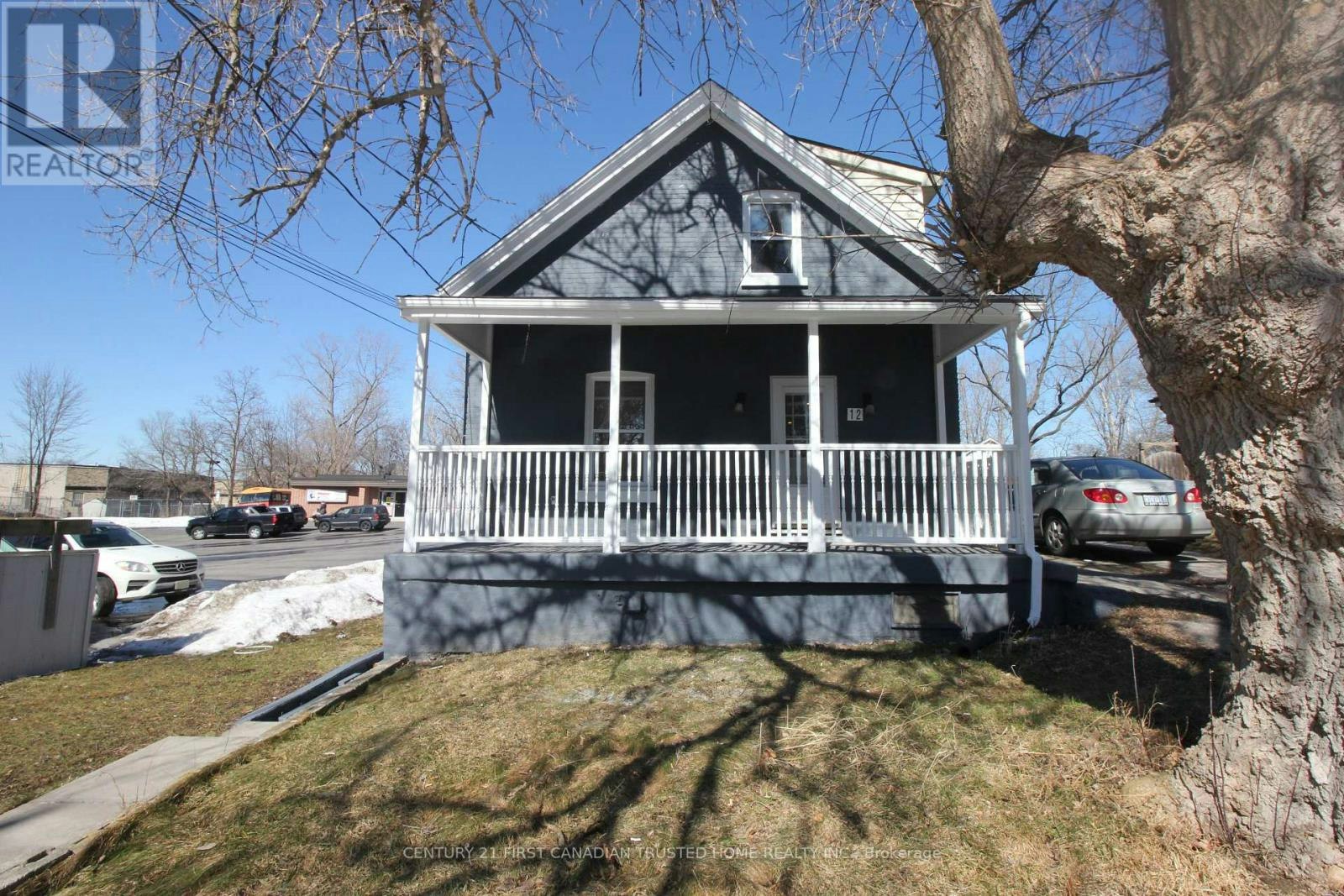 UPPER-12 Weston Street, London, ON, N6C 1R1 - 2