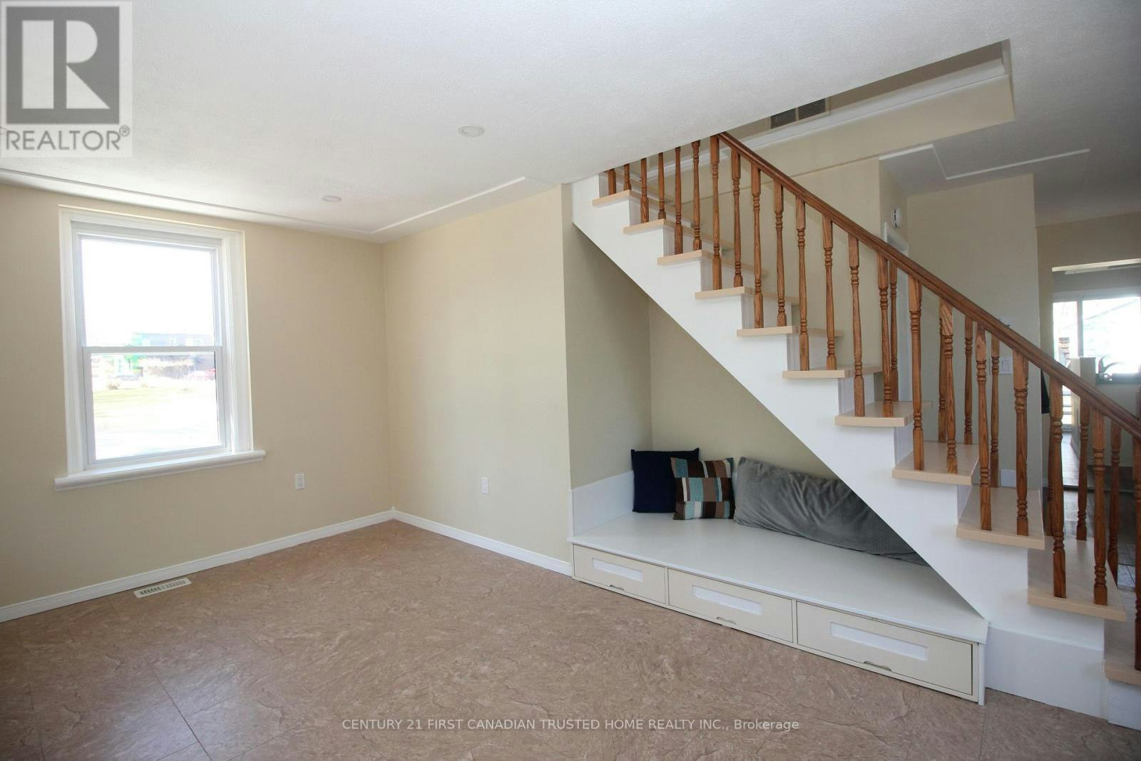 UPPER-12 Weston Street, London, ON, N6C 1R1 - 15