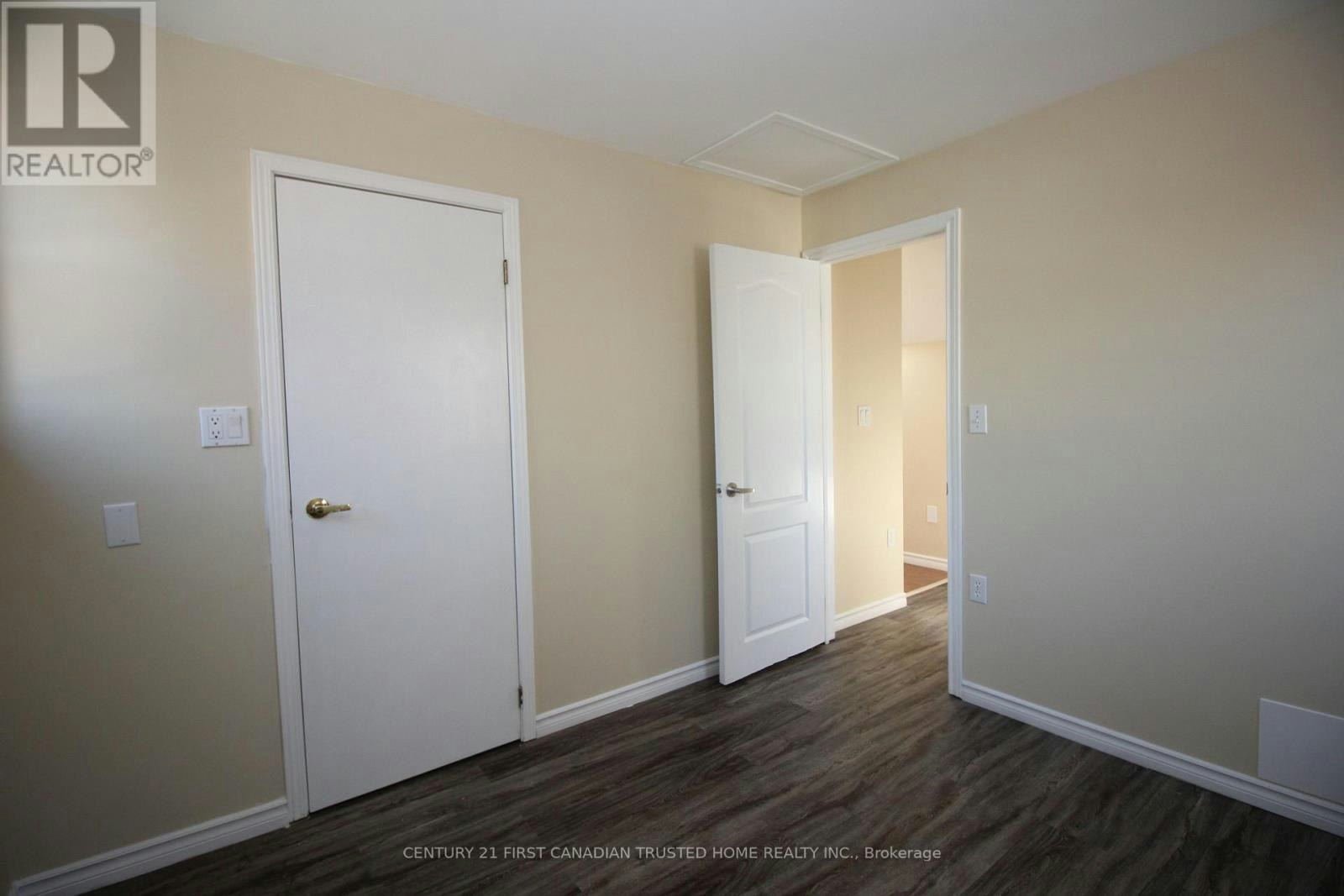 UPPER-12 Weston Street, London, ON, N6C 1R1 - 12