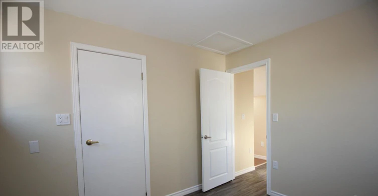 UPPER-12 Weston Street, London, ON, N6C 1R1 - 12