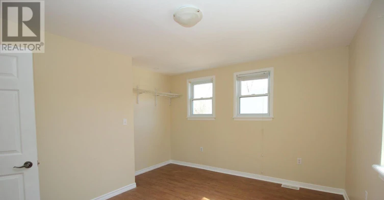 UPPER-12 Weston Street, London, ON, N6C 1R1 - 10