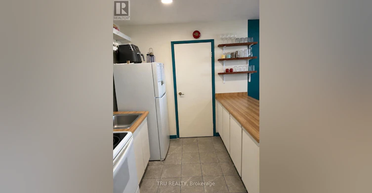 801-2019 Bank Street, Ottawa, ON, K1V 0N1 - 4