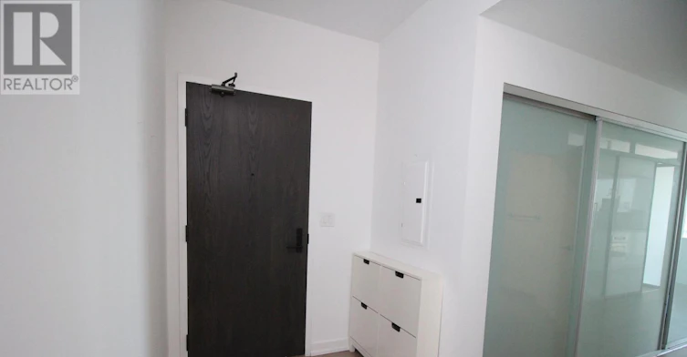 3701-426 University Avenue, Toronto, ON, M5G 1S9 - 2