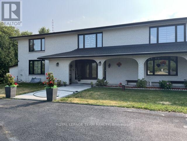 1570 River Road, Manotick, ON, K4M 1B4