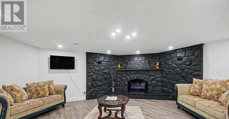 1570 River Road, Manotick, ON, K4M 1B4 - 4