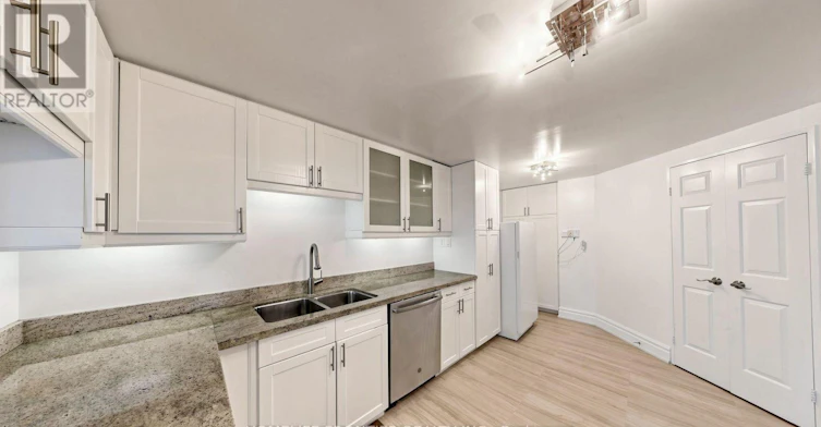 203-131 Beecroft Road, Toronto, ON, M2N 6G9 - 17