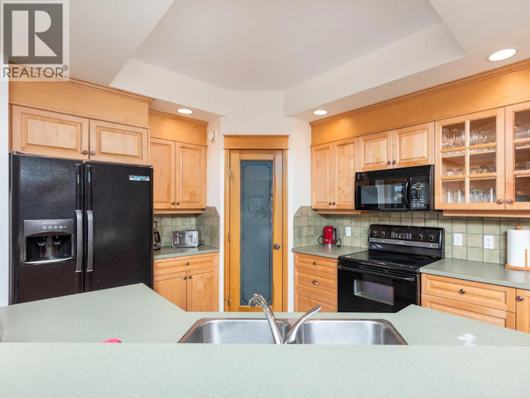 7-635 Monashee Road, Silver Star, BC, V1B 3M1 - 5