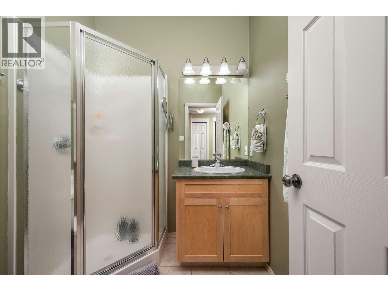 7-635 Monashee Road, Silver Star, BC, V1B 3M1 - 23