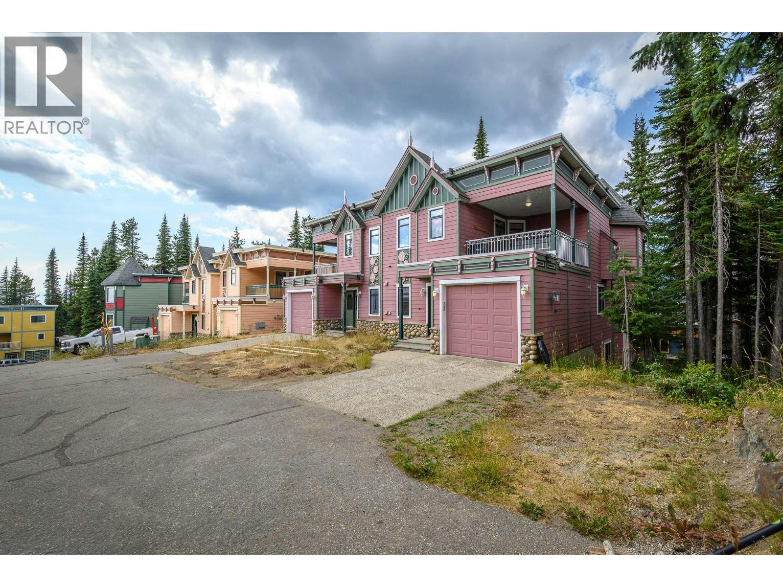 7-635 Monashee Road - 2