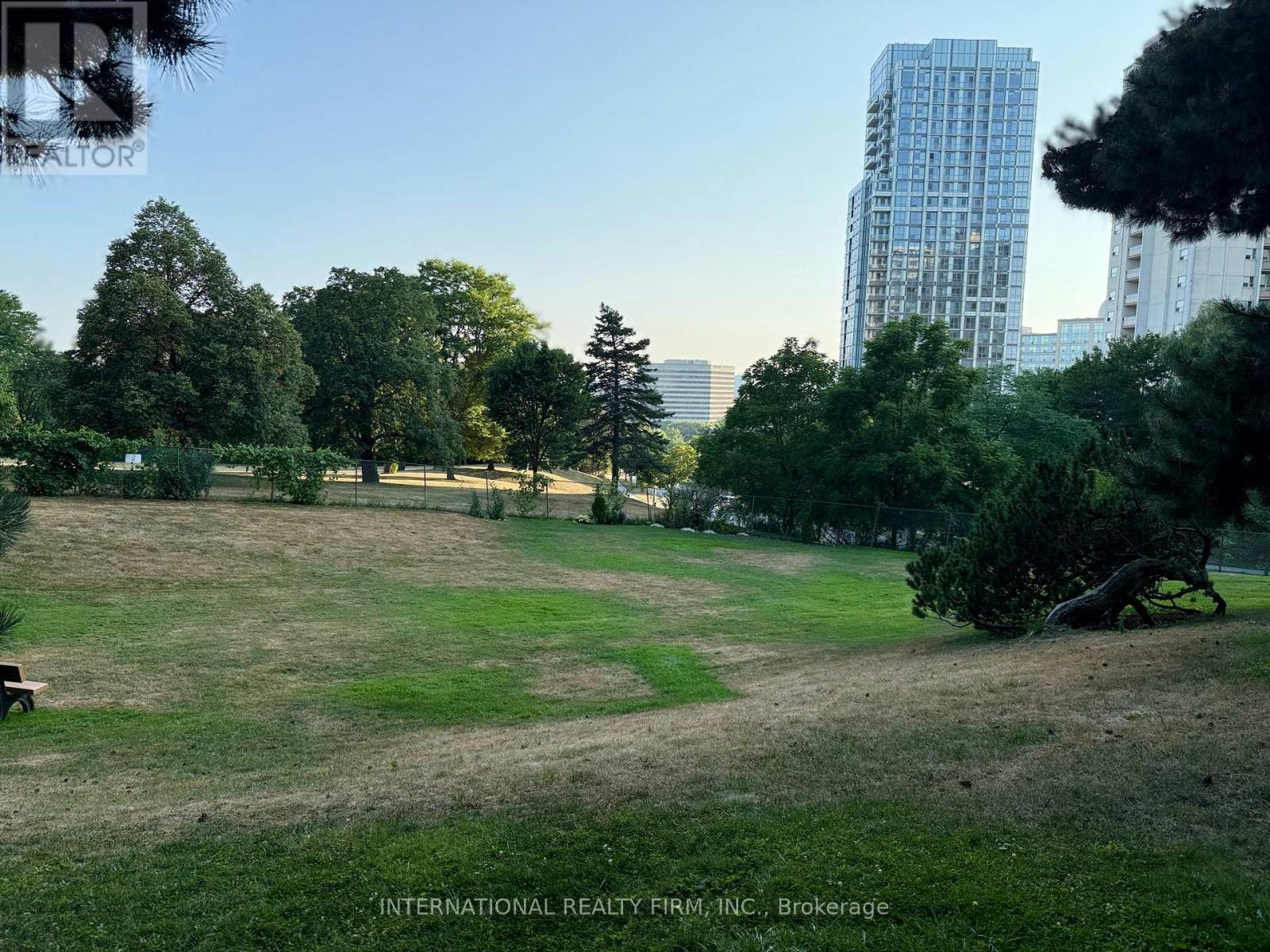 PH03-75 Graydon Hall Drive, Toronto, ON, M3A 3M5 - 18