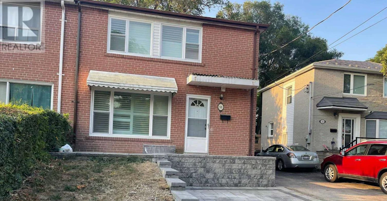 50 Chestnut Crescent, Toronto, ON, M1L 1Y5