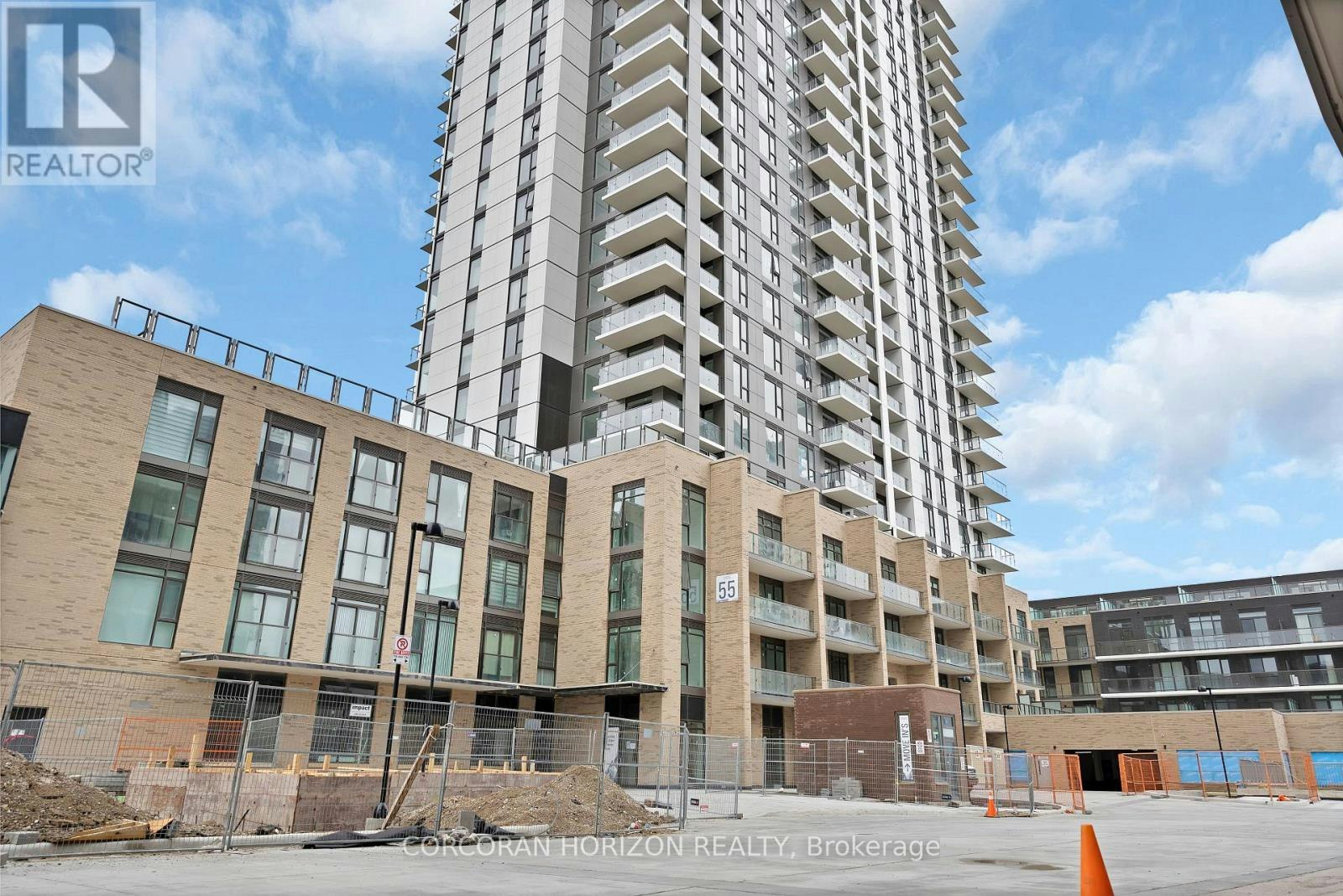 1605-55 Duke Street W, Kitchener, ON, N2G 1A6
