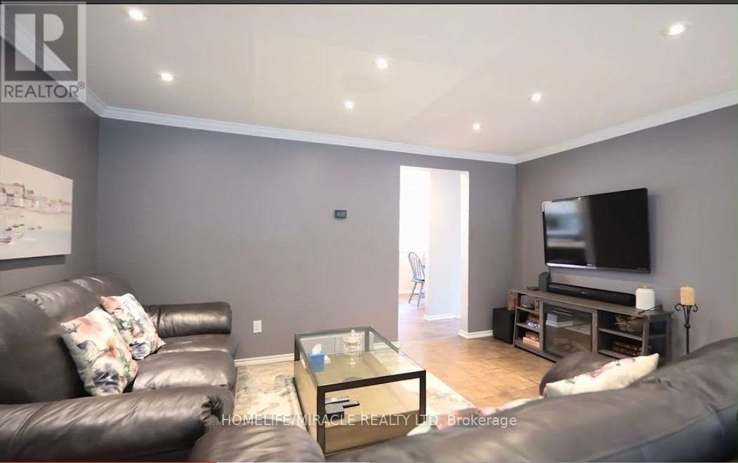 142 Hillmer Road, Cambridge, ON, N1R 6N8