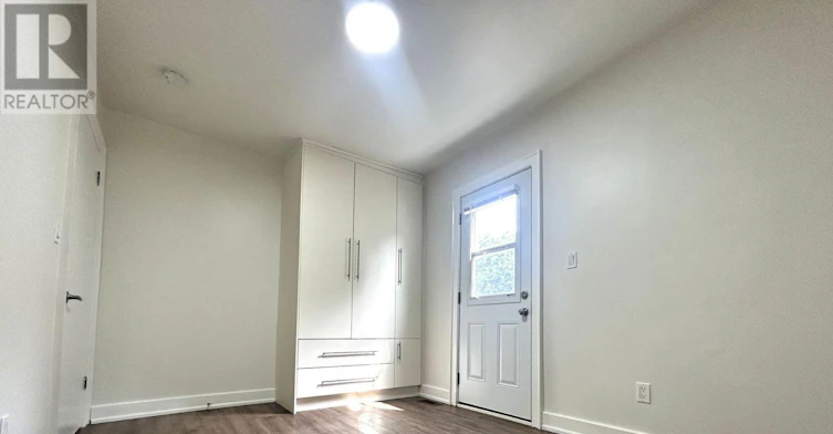 UPPER-35 Rushbrooke Avenue, Toronto, ON, M4M 3A8 - 8
