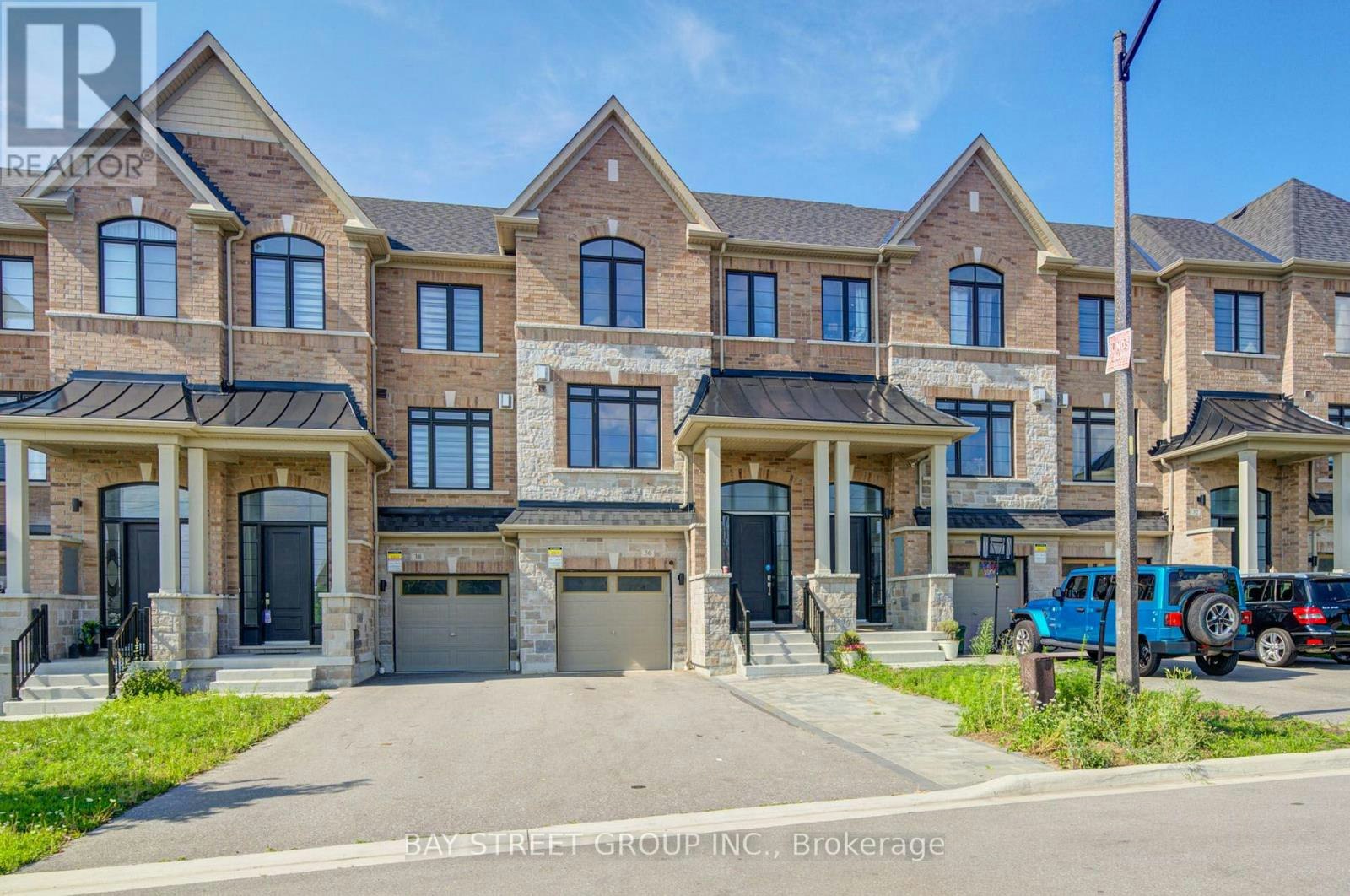 36 Elkington Crescent, Whitby, ON, L1P 0L7